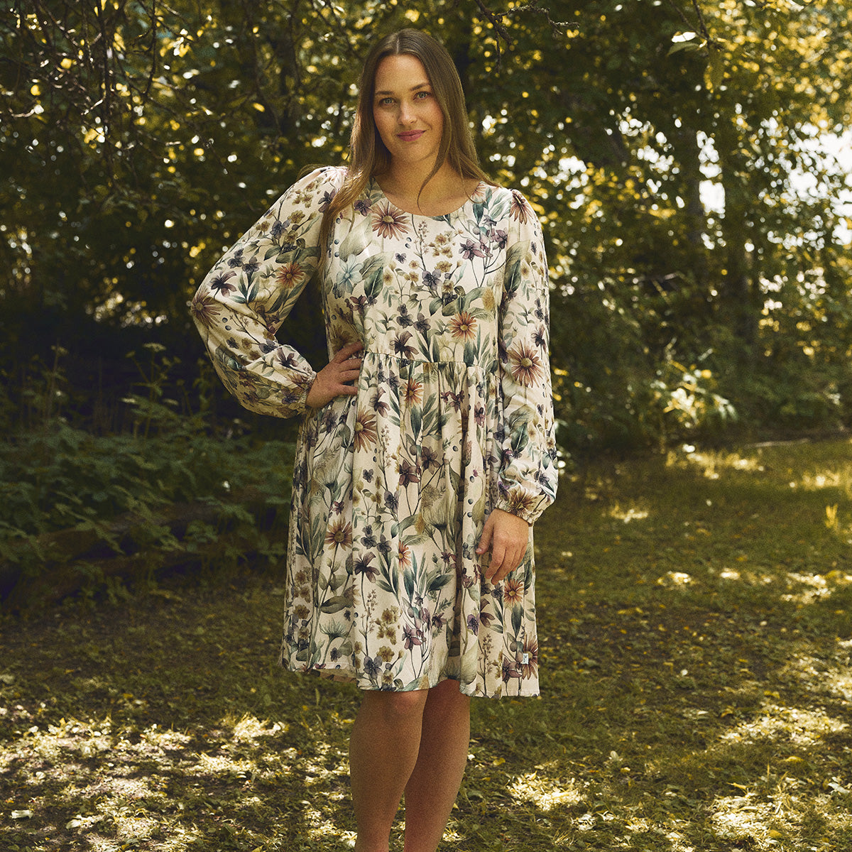 Iiris-mekko Kissanminttu, vaaleanpunainen
