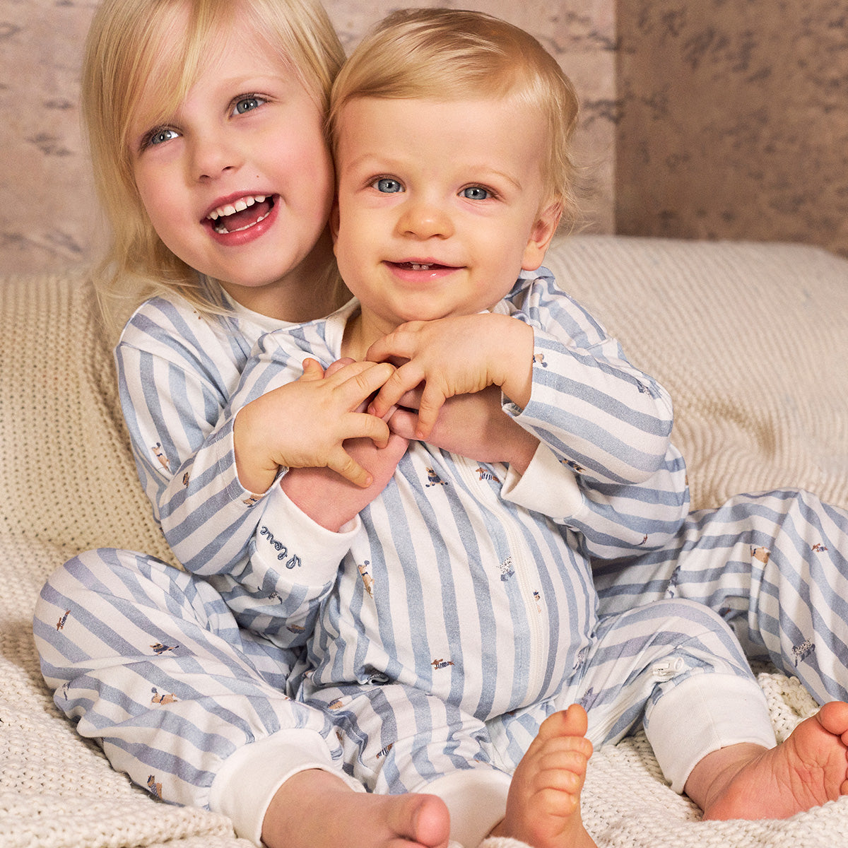 Koiraraita-pyjama, vaaleansininen