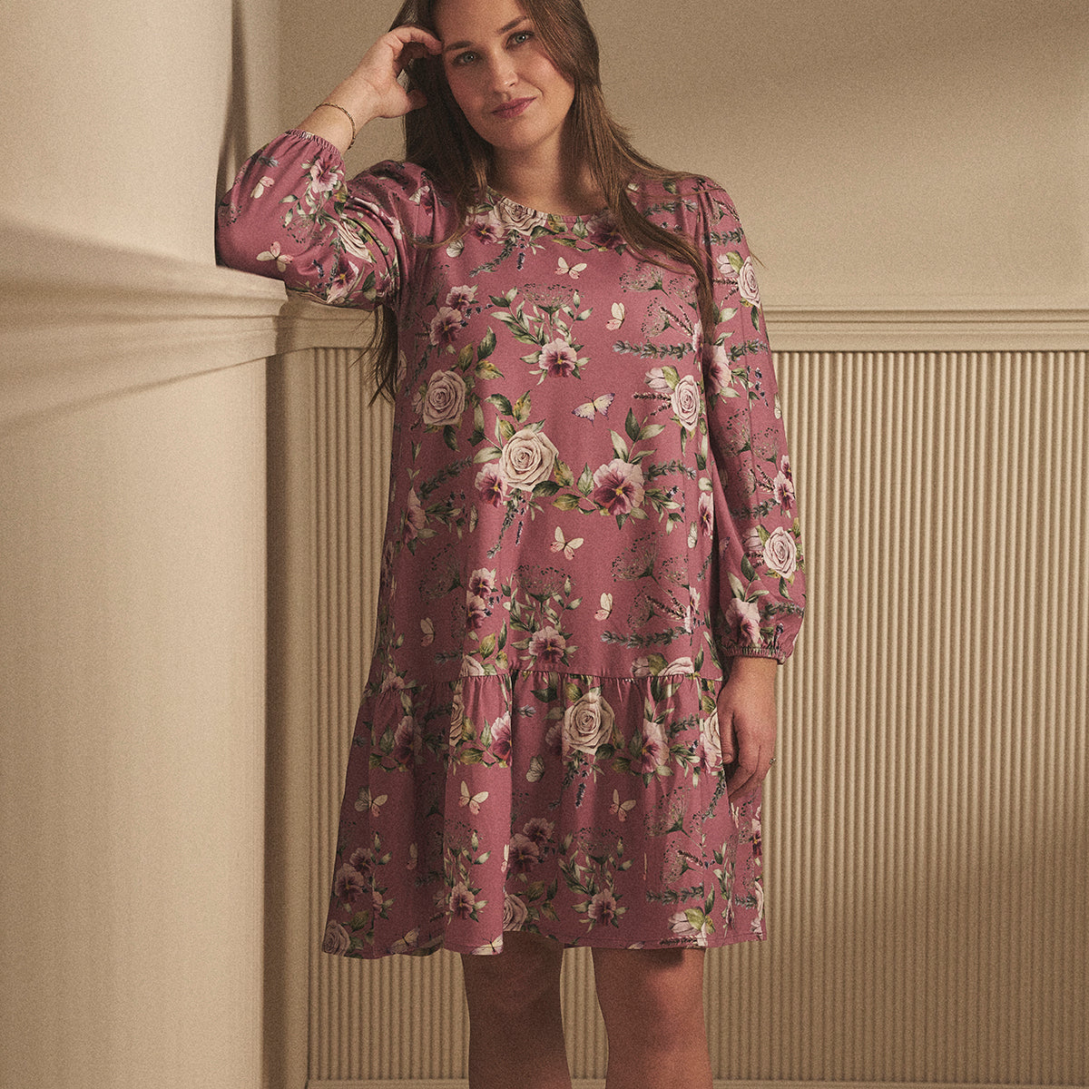 Laura-mekko, Orvokki, roosa